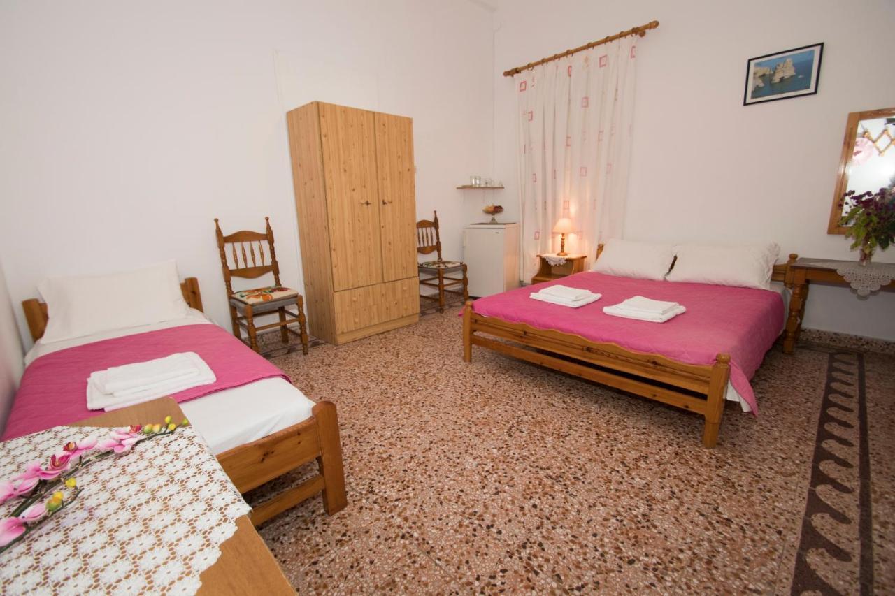 Damianos Rooms Adámas Extérieur photo