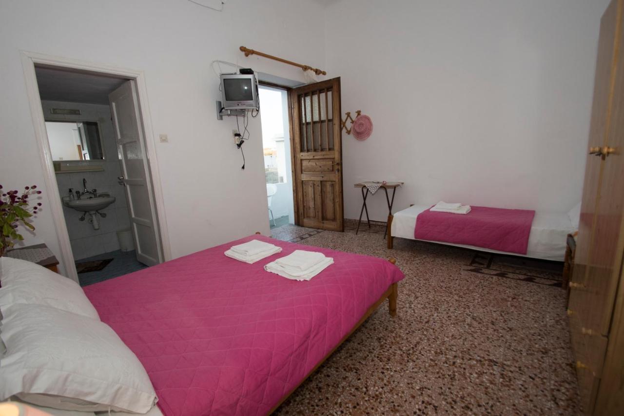 Damianos Rooms Adámas Extérieur photo